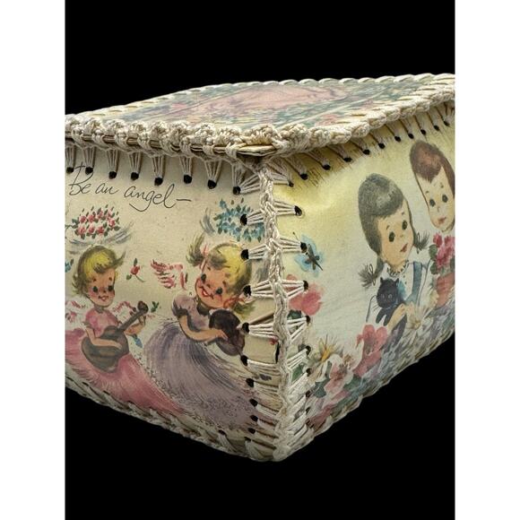 Vintage Handmade Stitched Ephemera Greeting Card Trinket Box Laminated Crochet - Picture 4 of 13